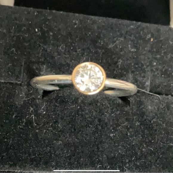 Pandora two tone ring - Picture 2 of 9